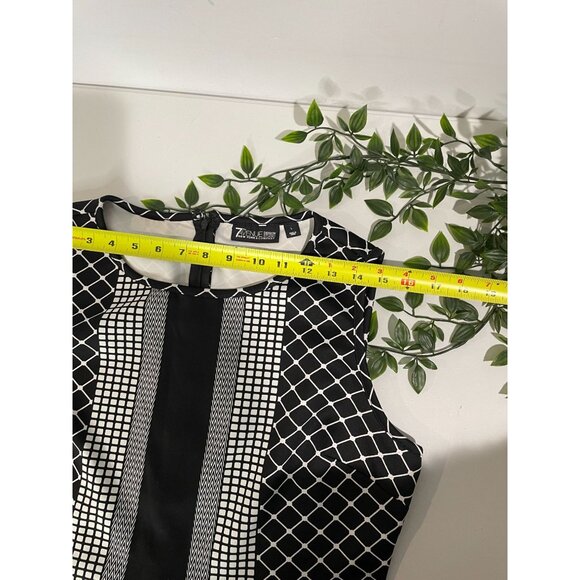 New York &Company 7th Avenue Black White Sleeveless Geometric Print Peplum Top L - Picture 9 of 11